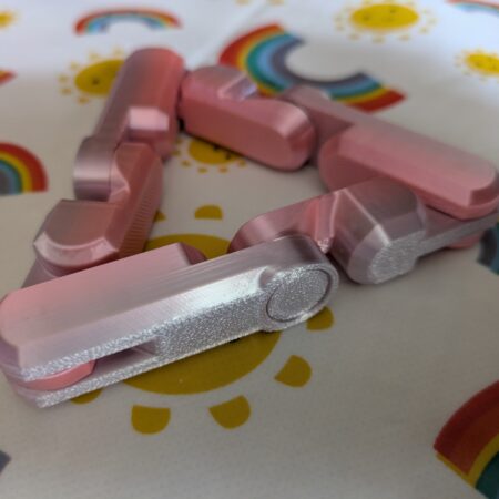 Triangle fidget